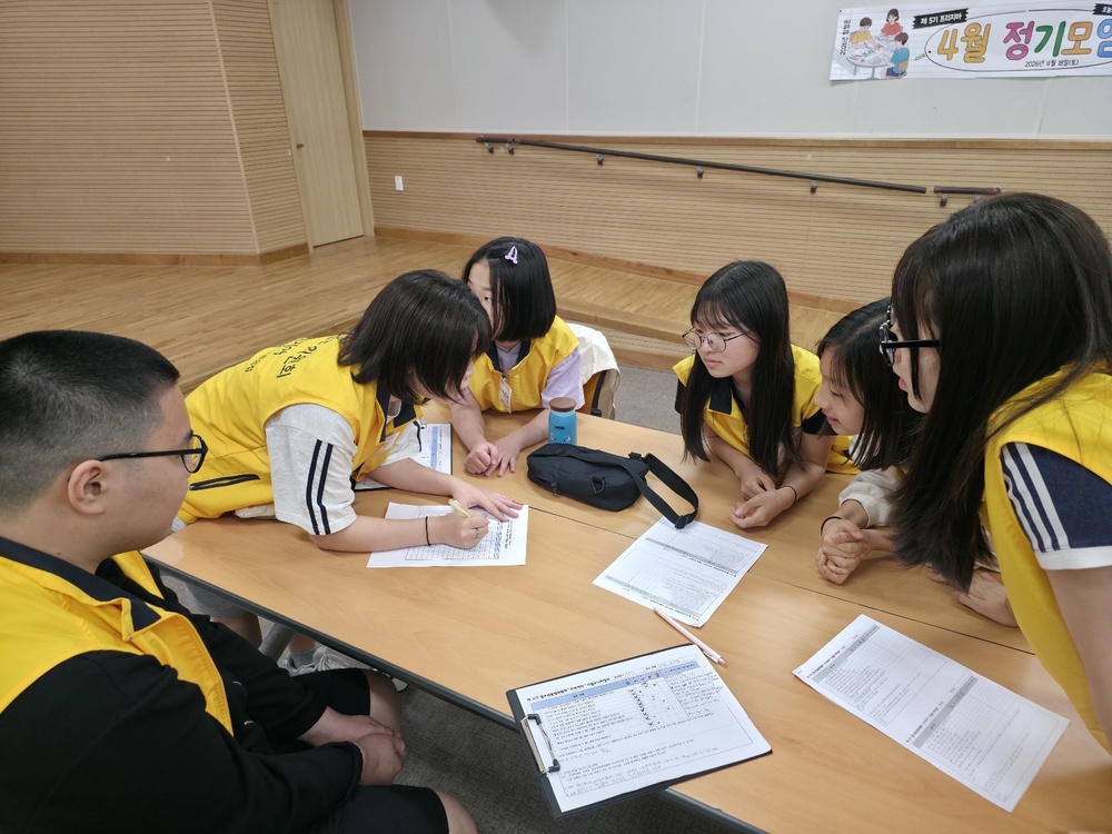 4월정기모임 (3).jpg